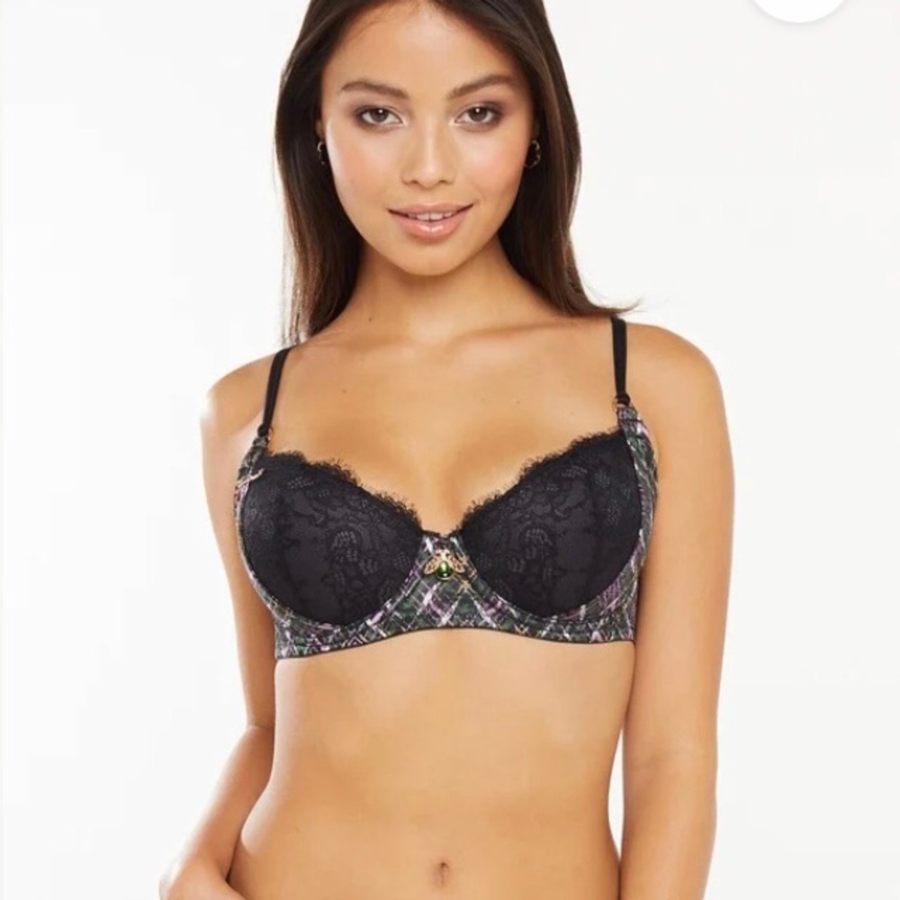 A Little Tart Balconette Bra